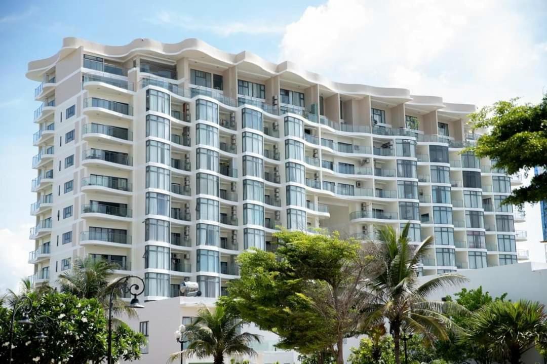 Can Ho Ven Bien 2 Pn 90M2 Tai Aria Vung Tau Co Ho Boi Esterno foto